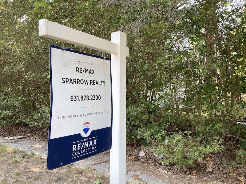 Real Estate Sign