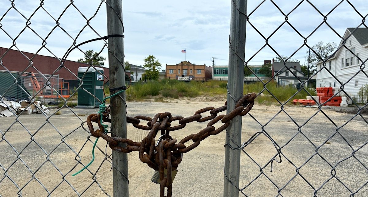 town square hotel site